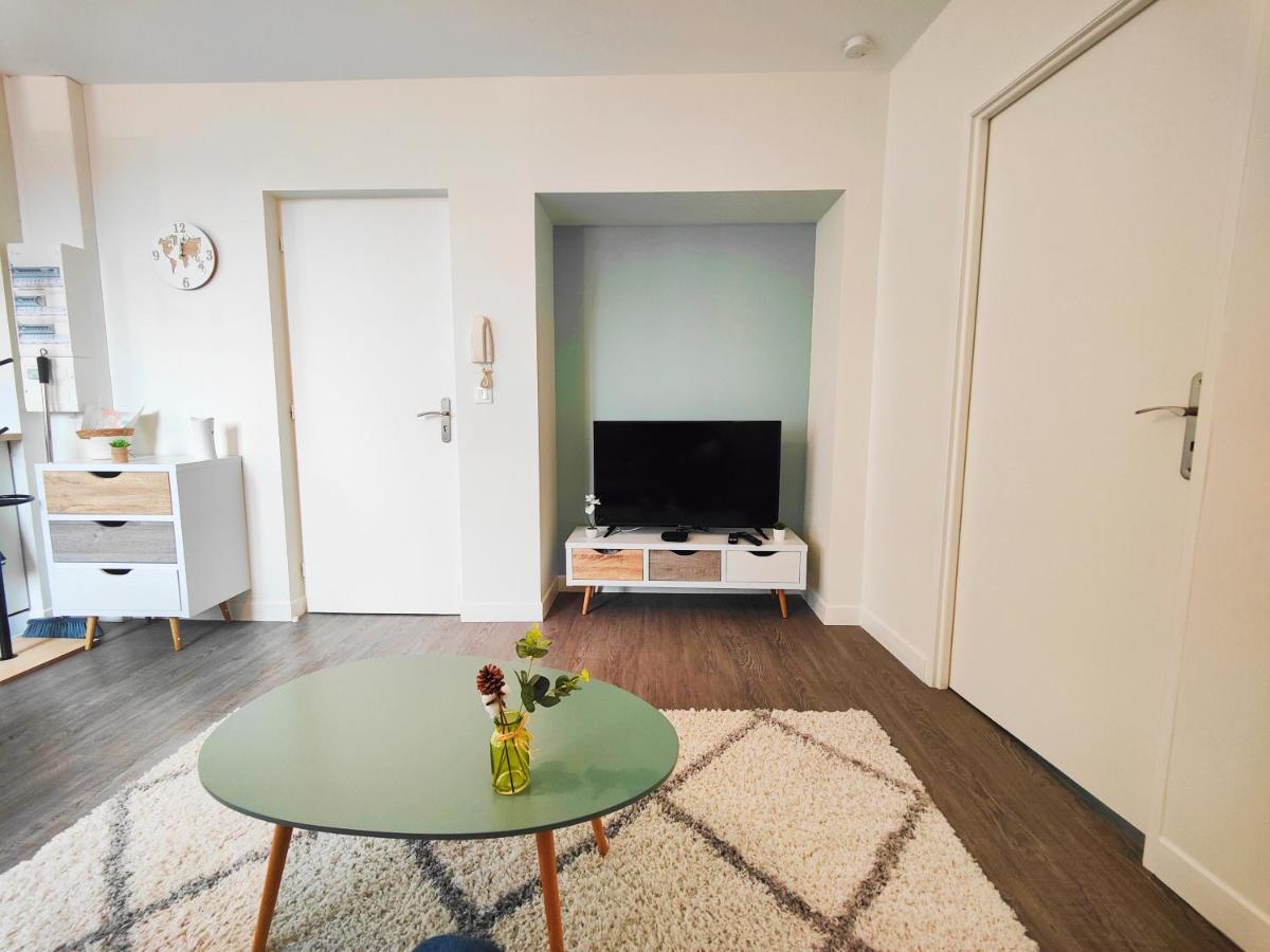 Agreable T2 Neuf -Le Dome- Apartment Riom Exterior foto